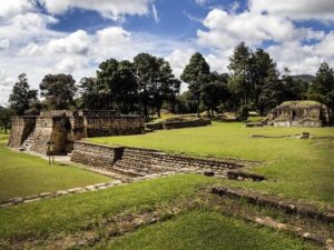 Tecpan: The last Stronghold